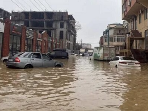Dvoje poginulih, hiljade bez domova nakon poplava u ruskoj republici Dagestan