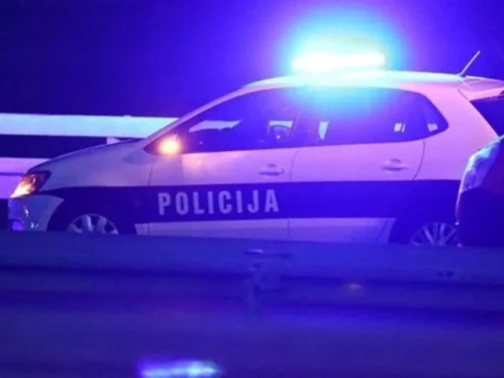 Dvojica mladića poginula u stravičnoj nesreći na Tešanjci