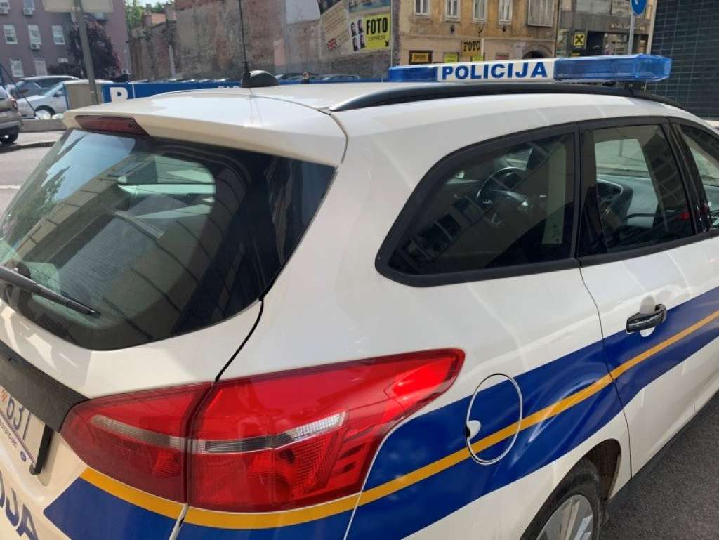 Dvojica mladića uhapšena zbog napada na 21-godišnjeg Srbina u Povljani
