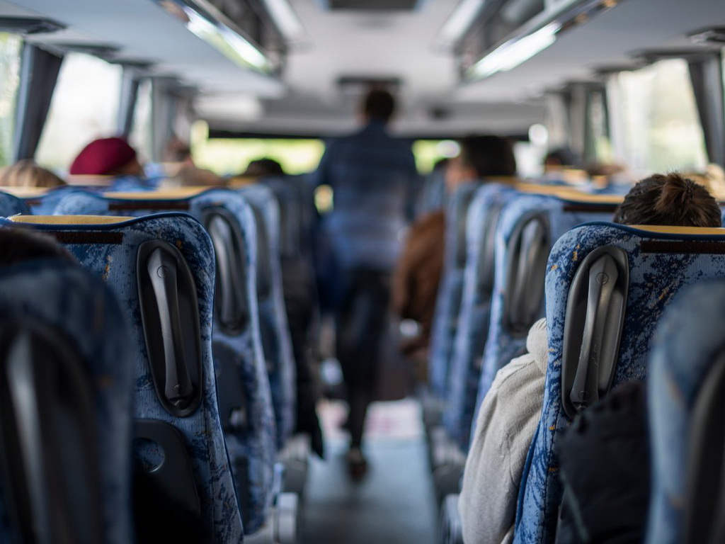 Dvojica vozača autobusa vozili učenike i vrtićku djecu pod utjecajem alkohola
