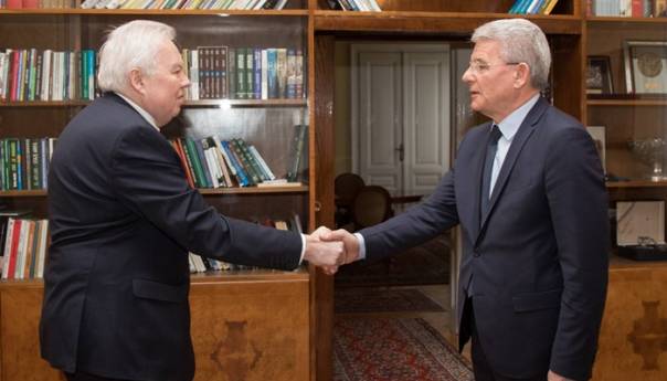 Džaferović ambasadoru Rusije ukazao na značaj stranih sudija