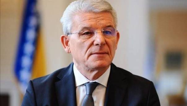 Džaferović: Izbor Zagreba da ignorira institucije BiH, izbor su i posljedice