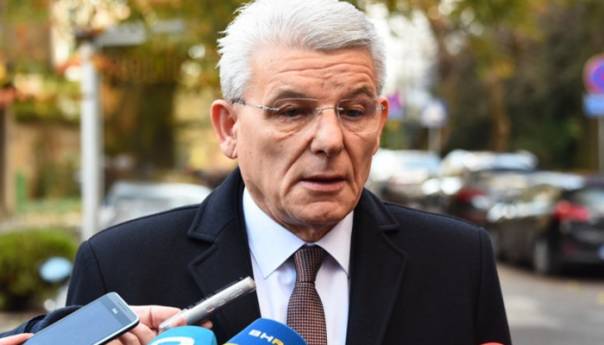 Džaferović: Novalića nema u kriminalu, neka odmah izađu s dokazima