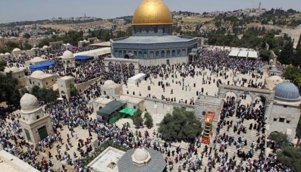 Džamija Al-Aqsa ponovo otvorena za vjernike i posjetioce