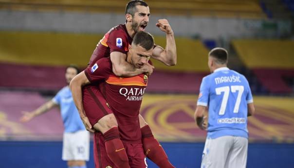 Džeko o Mourinhu: Roma je teška sredina, nije mogao doći bolji trener