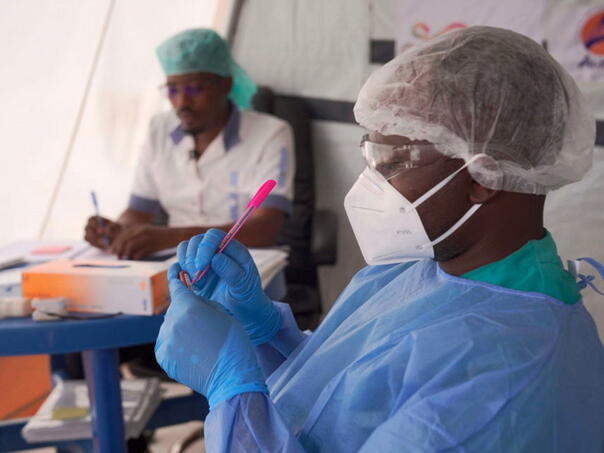 Ebola se proširila na osmu provinciju Konga, prijavljeno više od 9.400 slučajeva