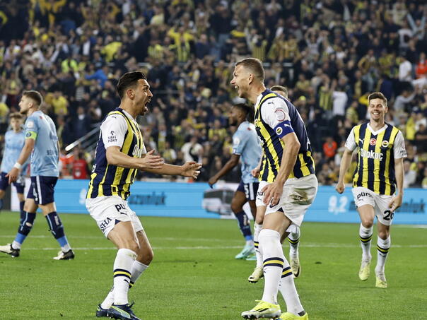 Edin Džeko odveo Fenerbahče do nove pobjede