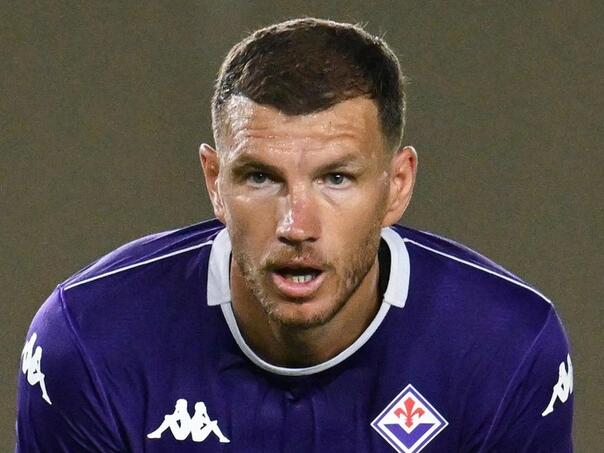 Edin Džeko seli u Pariz? Stiže poziv od starog poznanika