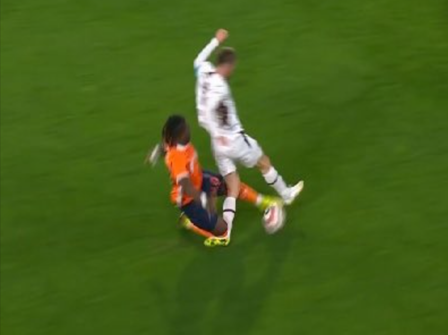 Edin Višća doživio užasnu povredu: Je li ovo kraj njegove karijere?