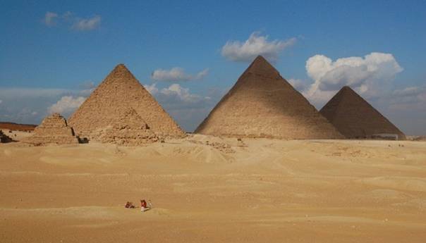 Egipatska ministrica poručila Musku da piramide nisu izgradili vanzemaljci