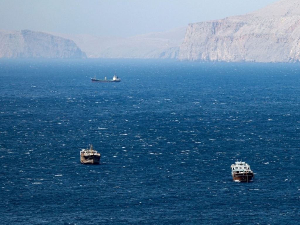 Eksplozije kod Hormuza: SAD gađao raketne baze Irana