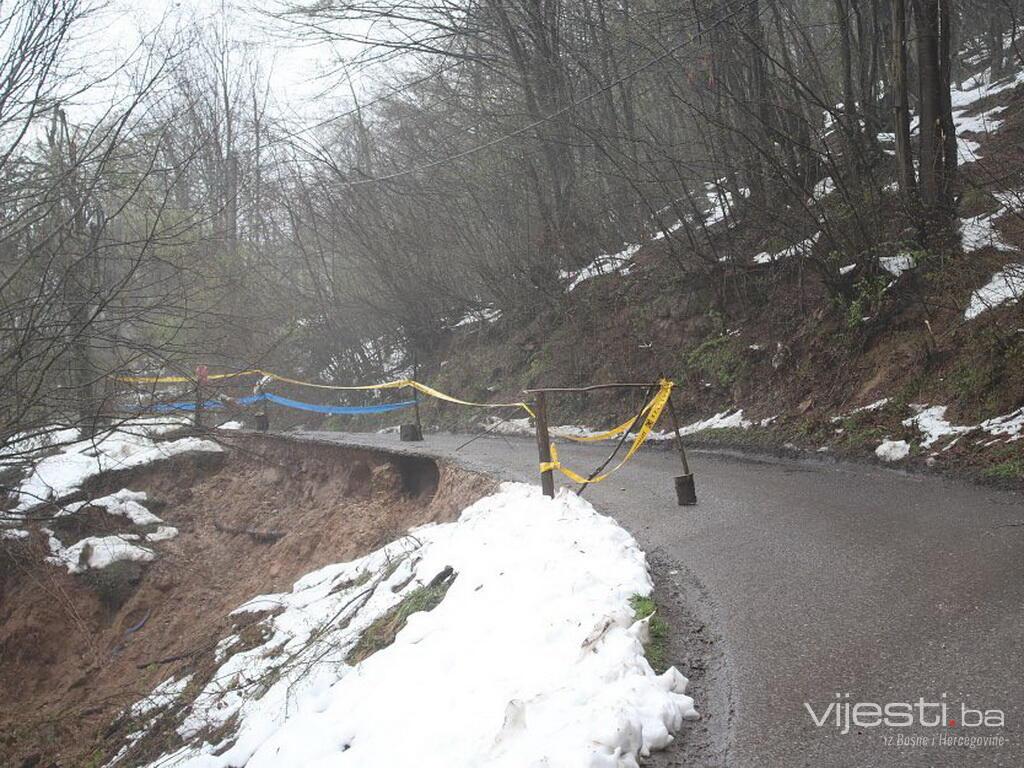 Ekspresna sanacija klizišta na području Kalesije: Prohodan put Dubnica - Hrasno