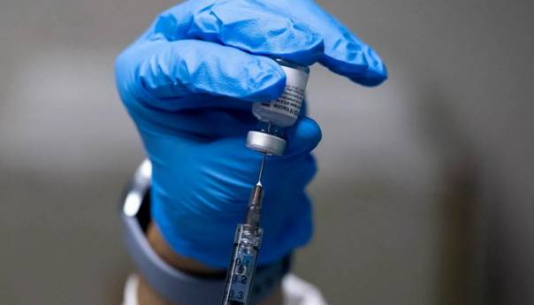 EMA upozorila na nuspojavu vakcine BioNTech/Pfizer