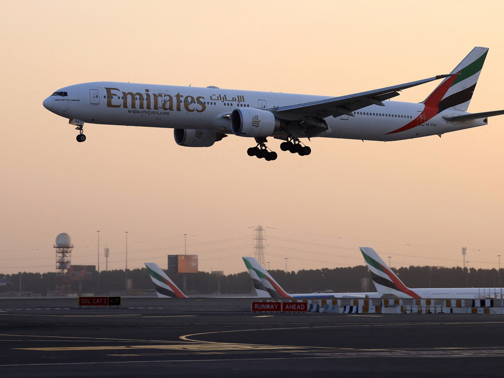 Emirates zabranio pagere i voki-tokije na letovima nakon napada u Libanu