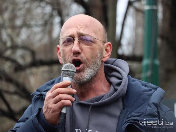 Emotivan govor oca Džejle Drapić: Neka se čuje glas...