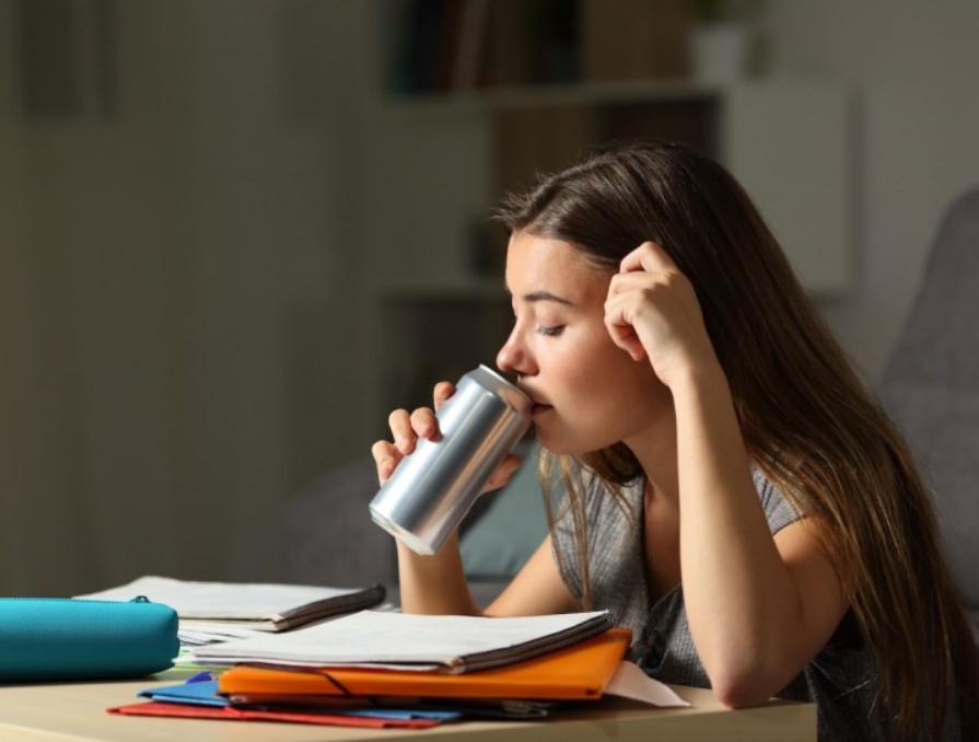 Energetski napici nisu za djecu: Evo zašto ih treba izbjegavati