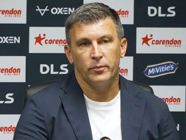 Engleska se divi Jakiroviću: Legendarni fudbaler mu posebno čestitao