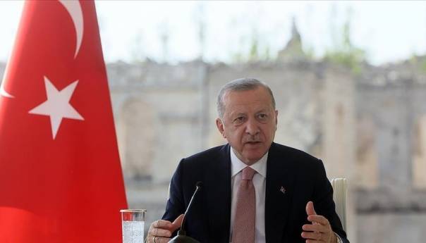 Erdogan najavio dodatno ublažavanje mjera u Turskoj 