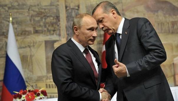 Erdogan pozvao Putina da "obuzda" Assadove snage