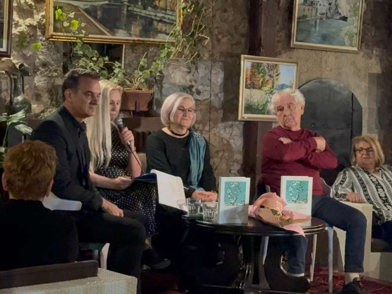 Eso Balić predstavio knjigu "Priče o nani" u Art kući sevdaha