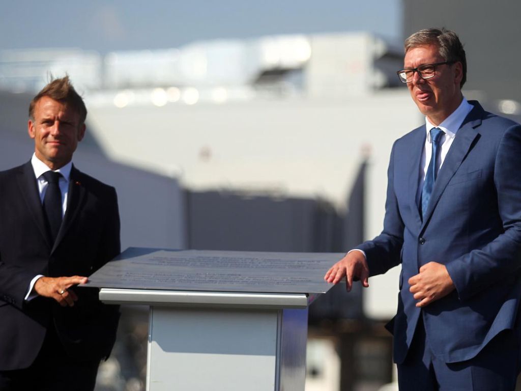 EU ljuta na Macrona zbog Vučića: Zločinca zamijenili Rafali i milioni