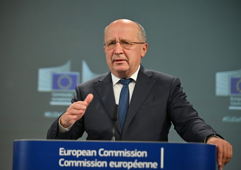 EU povjerenik: Ukrajinske trupe mogle bi pomoći u odbrani Unije