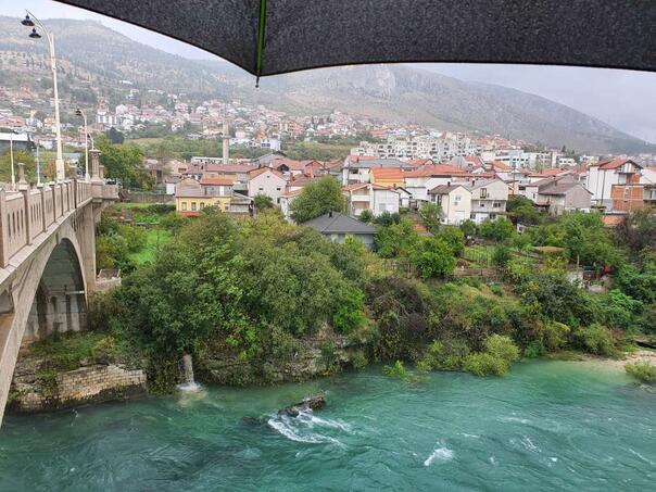 Evo gdje danas stižu kiša i pljuskovi