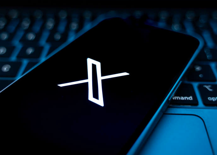 Evropska komisija izrekla kaznu X-u od 120 miliona eura