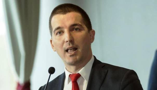 Fabrika neistina srpskih i crnogorskih ultranacionalista razobličena za sat vremena