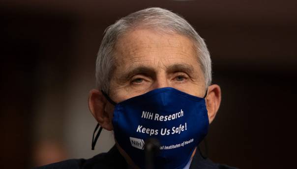 Fauci upozorava na novi val koronavirusa nakon Dana zahvalnosti