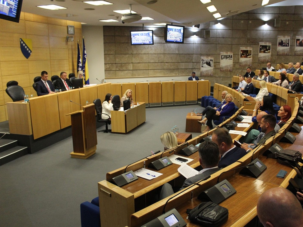 FBiH dobija historijski budžet, penzioneri čekaju dobru vijest