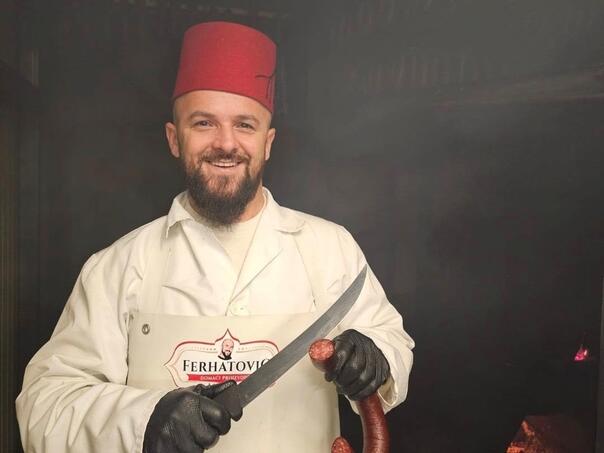 Besplatni ćevapi, piće i slatko uoči sutrašnje utakmice u Beču