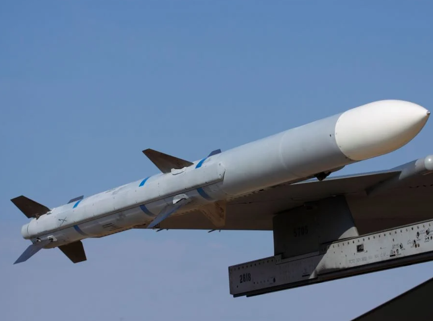 Finska najavila nabavku američkih naprednih raketa AMRAAM