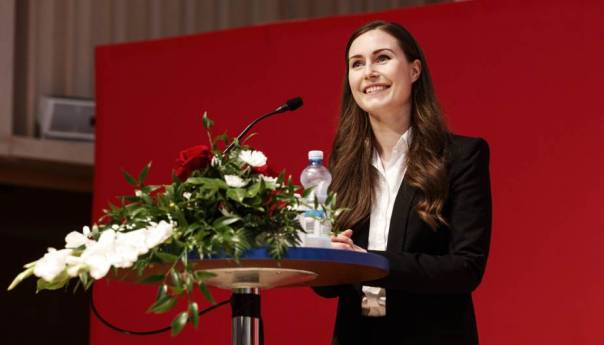 Finska premijerka podijelila javnost zbog fotografija bez grudnjaka