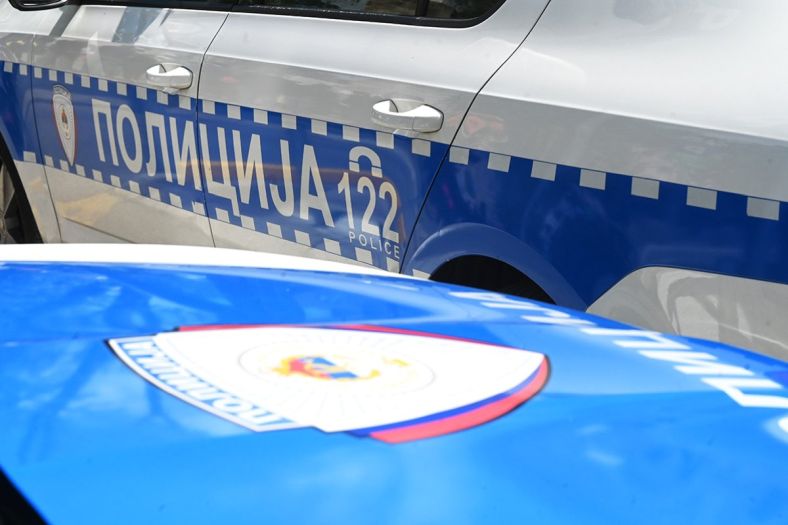 Fočak pokušao baciti drogu prije hapšenja pa doživio peh