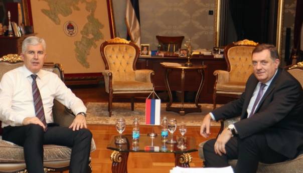 Foreign Affairs: Još nije kasno za SAD i EU da spriječe raspad BiH