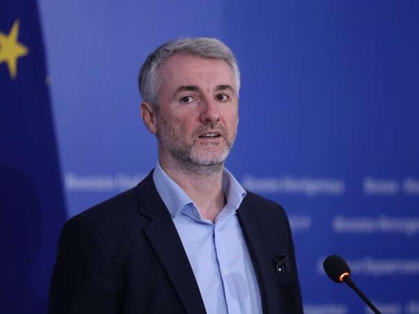 Forto: Postoji dogovor HDZ-a i SNSD-a da se ništa ne radi do izbora