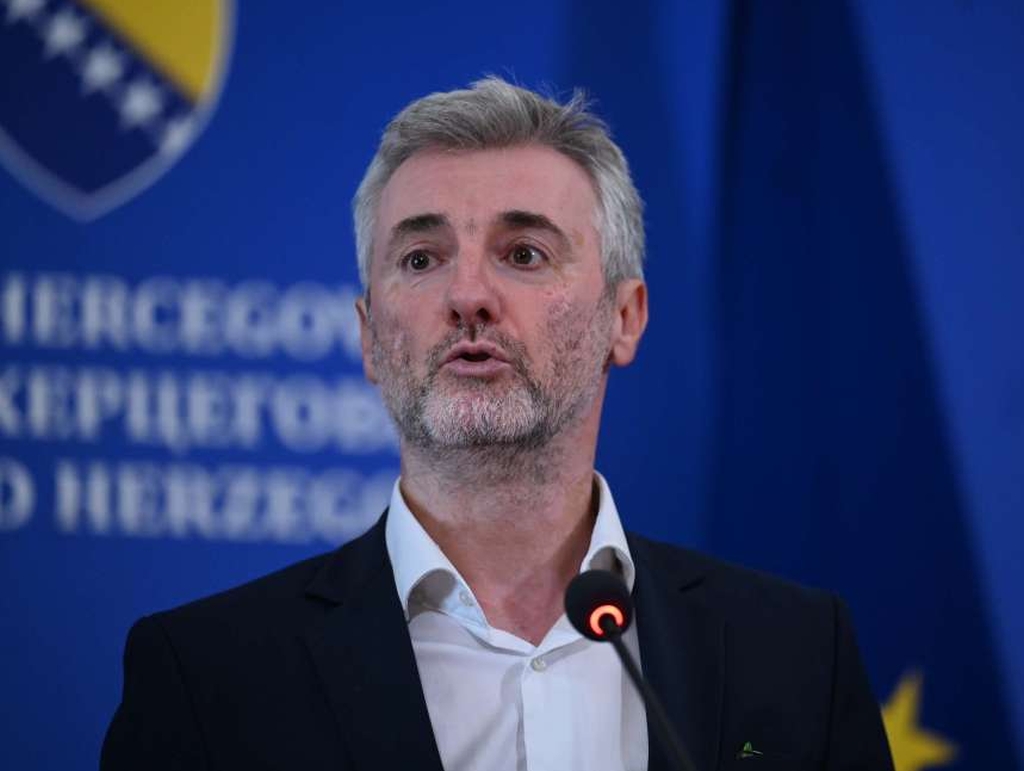 Forto protiv zatvaranja starog prelaza na GP Gradiška