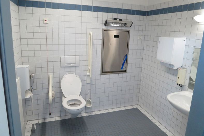 Foto: Majstor u BiH montirao vodokotlić na krajnje neobično mjesto