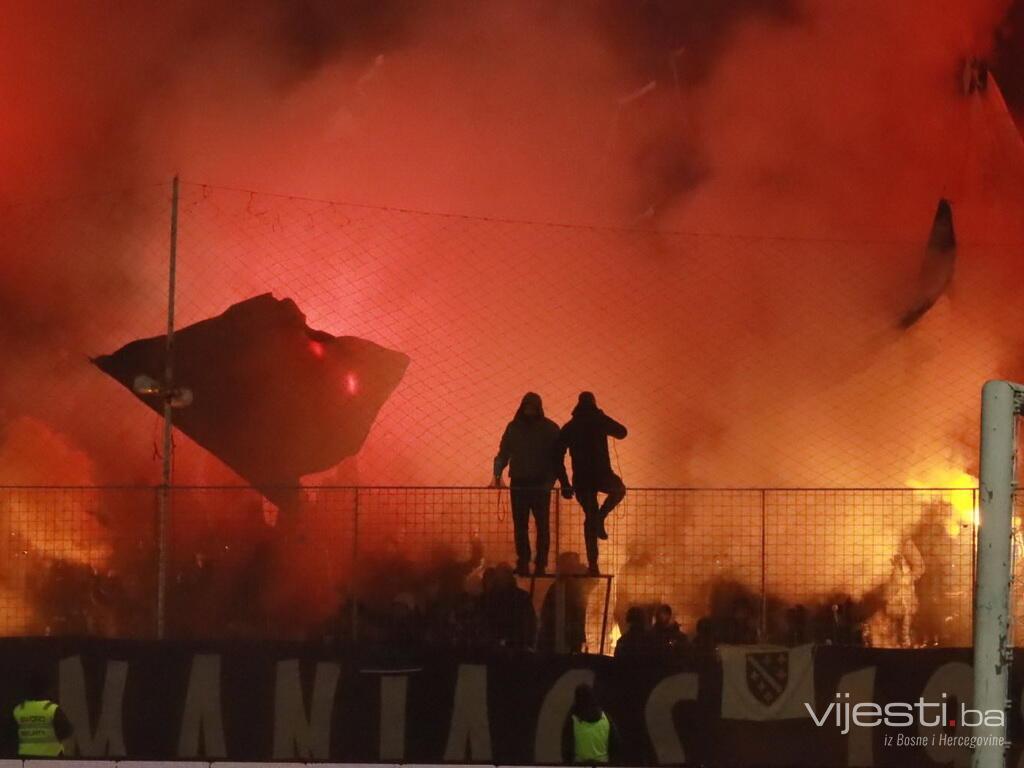 Foto / Video: Manijaci napravili spektakl na Grbavici