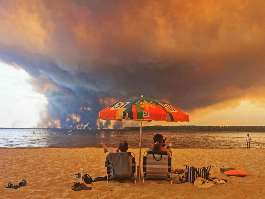 Fotografija iz Francuske postala viralni simbol klimatske krize