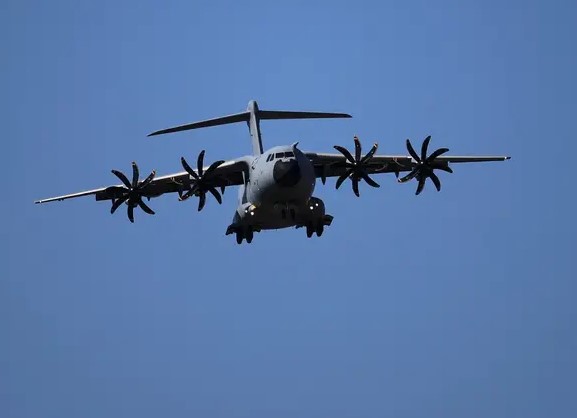 Francuska dopustila američkim avionima korištenje njenih baza na Bliskom istoku