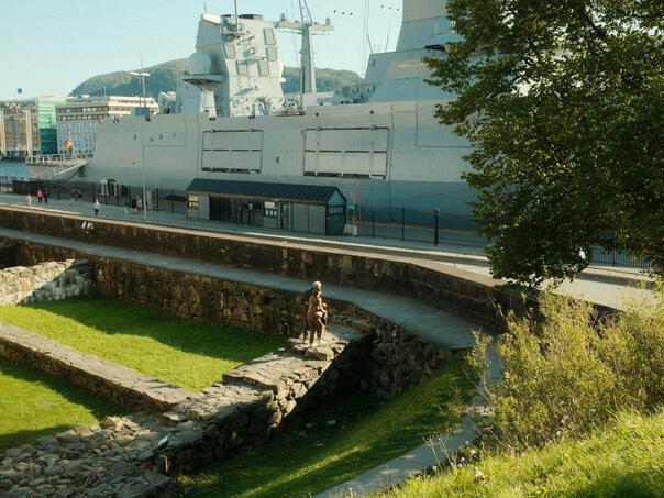 Francuska gradi najveći ratni brod u Evropi
