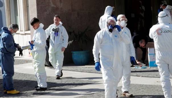 Francuska izvela prvu evakuaciju vozom pacijenata oboljelih od koronavirusa