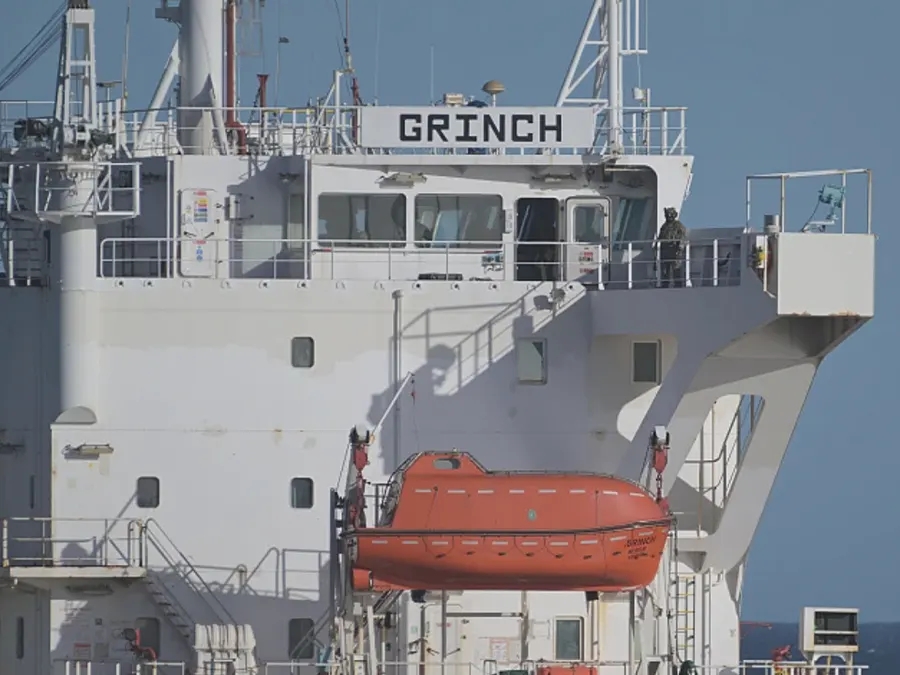 Francuska mornarica preusmjerila sumnjivi ruski tanker u Marsej