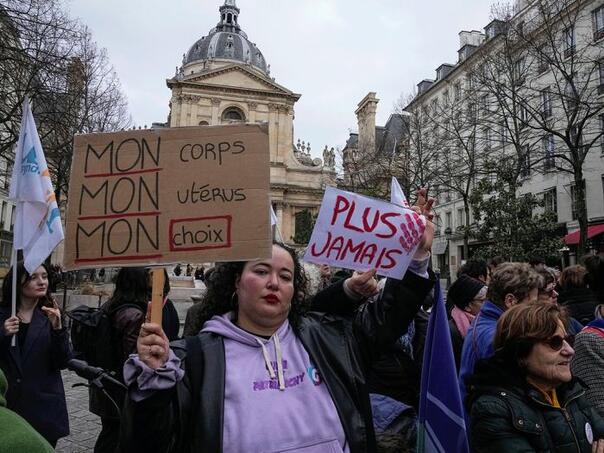 Francuska u svoj Ustav uvodi abortus