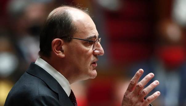 Francuski premijer podnio ostavku