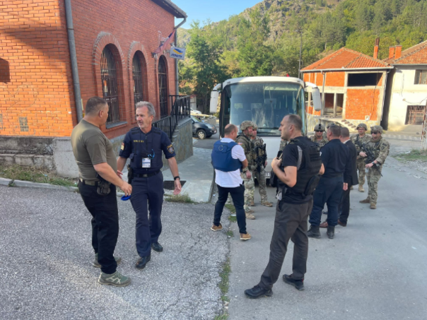 Generalni direktor policije Kosova boravio u posjeti selu Banjska