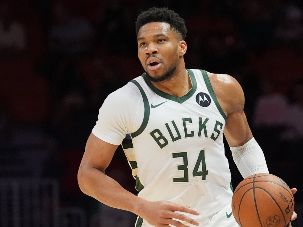 Giannis Antetokounmpo trejdovan u Miami Heat