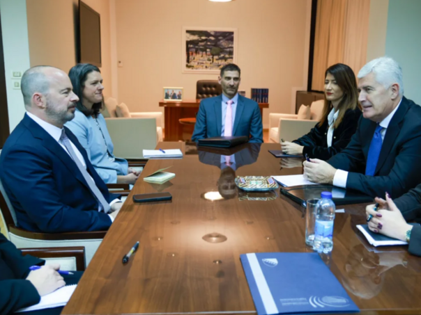 Ginkel vrši pritisak na Čovića? Došao u Mostar da razgovara o Južnoj interkonekciji